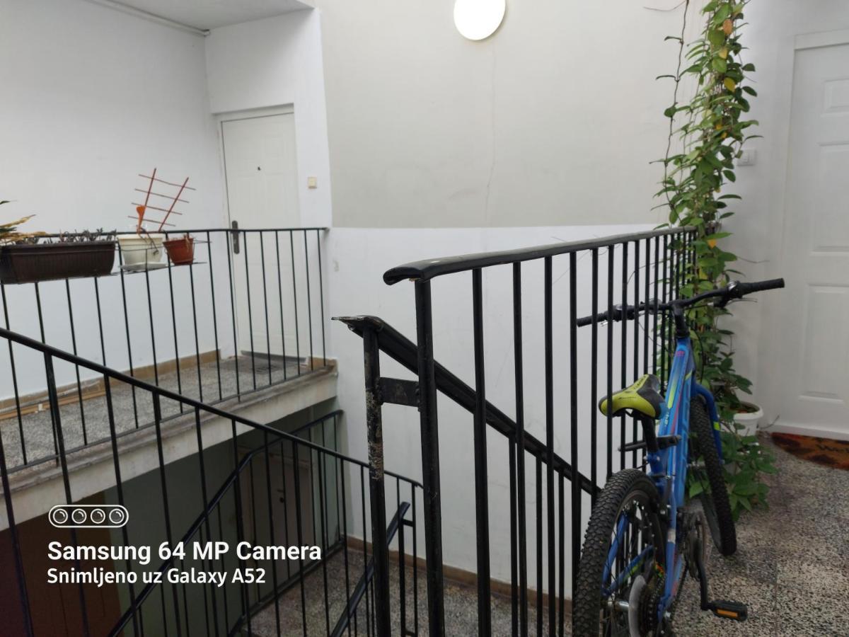 Apartment Daca Stan Bělehrad Exteriér fotografie